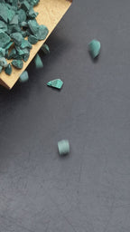 Earthmines Natural Malachite Gemstone Crushed 3-5mm Natural Loose Stone for Vase Fillers, Crystal Decor, Reiki, Chakra Healing & Feng Shui